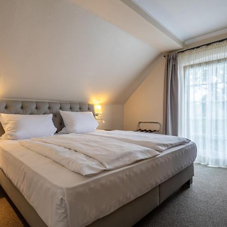 Hotel Fischerhaus ดุสเซลดอร์ฟ ภายนอก รูปภาพ