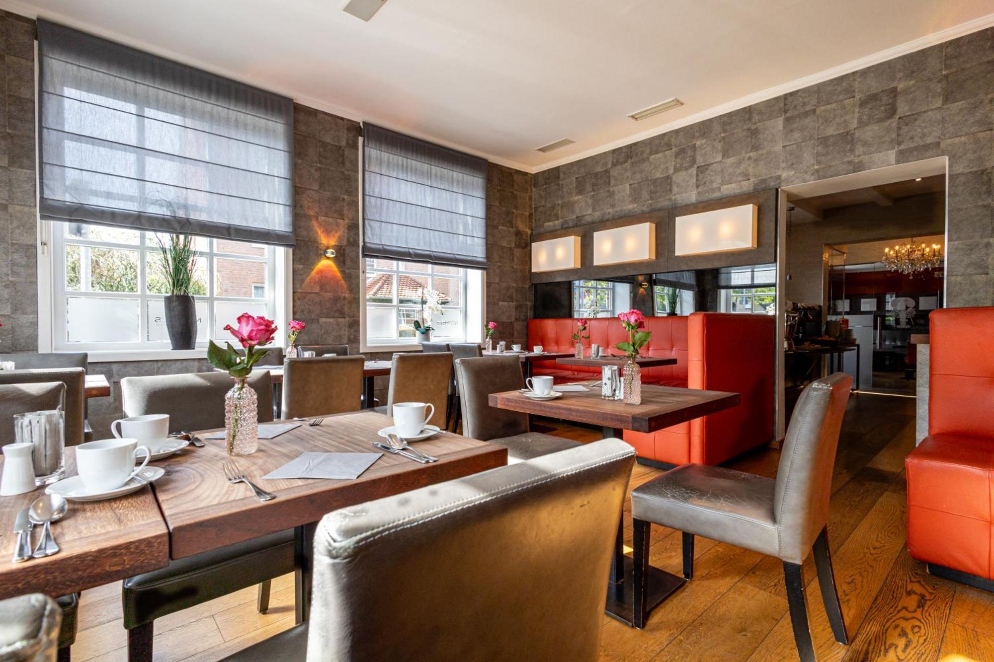 Hotel Fischerhaus ดุสเซลดอร์ฟ ภายนอก รูปภาพ